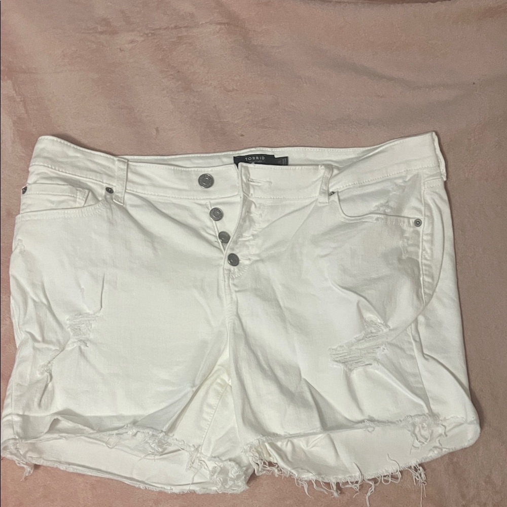 Trendy White Jean Shorts